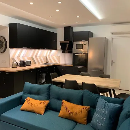 Апартаменты 4p Modern & Secured Parking Ле-Канне