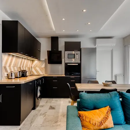 Apartment 4p Modern & Secured Parking *