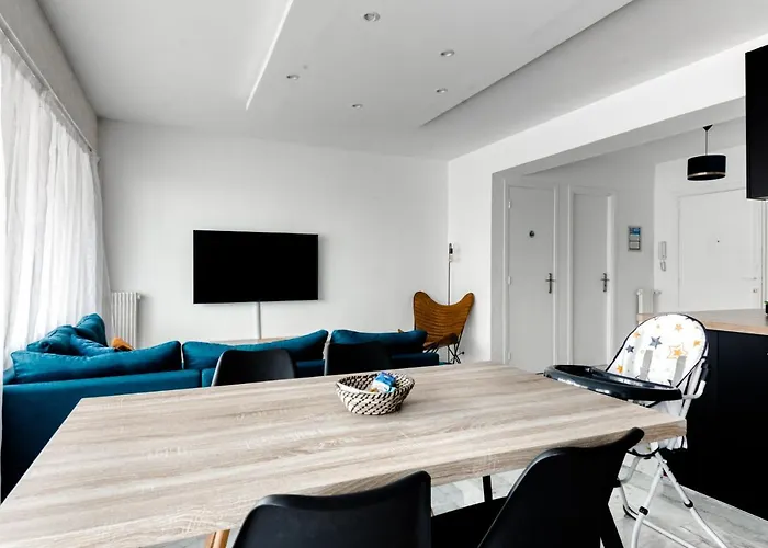 4p Modern & Secured Parking Apartment Le Cannet
