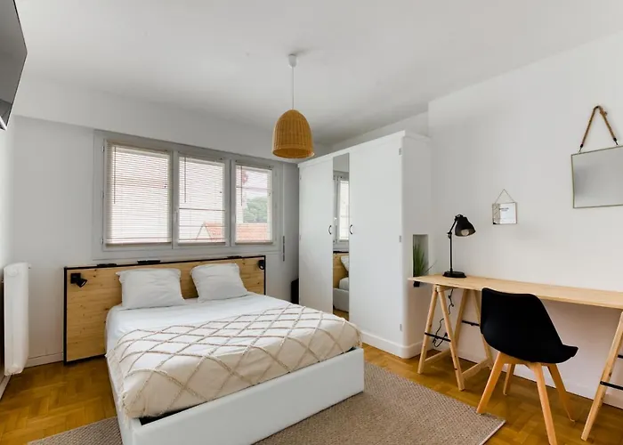 4p Modern & Secured Parking Daire Le Cannet